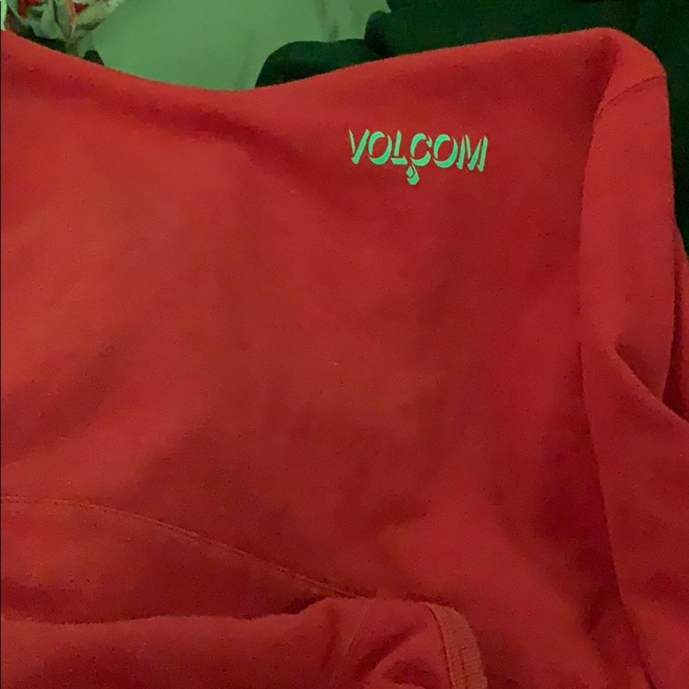 Over sized volcom sweater